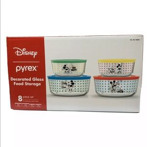 Pyrex Mickey Mouse new in box sold OUT !